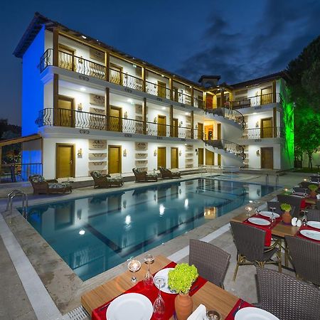 Amore Hotel Teki̇Rova Текирова Екстериор снимка