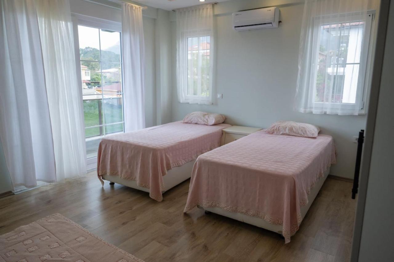 Amore Hotel Teki̇Rova Текирова Екстериор снимка